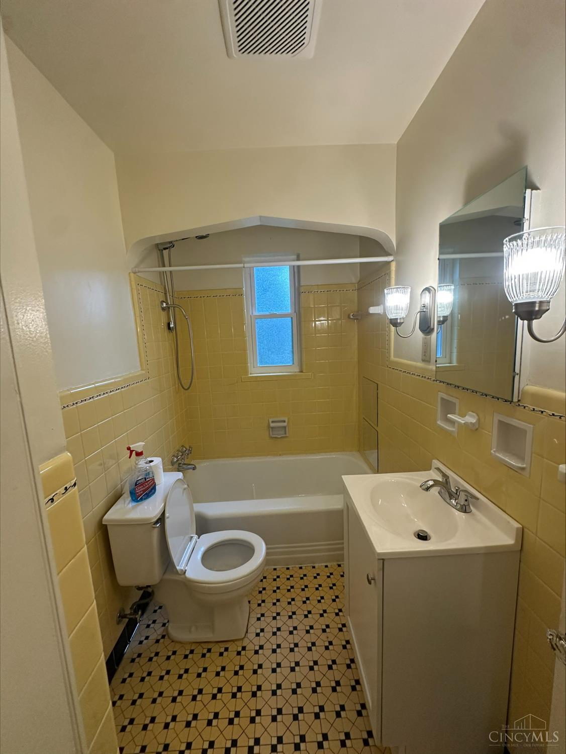 1727 Greenview Place