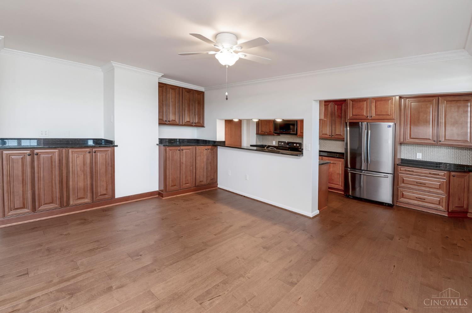 2444 Madison Road 708