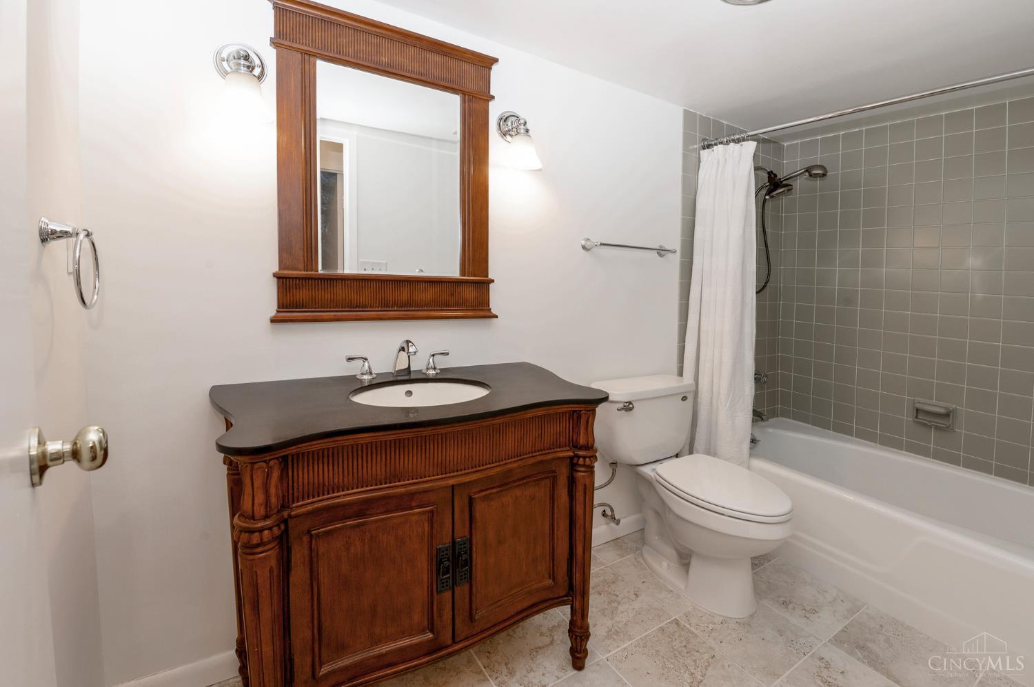 2444 Madison Road 708