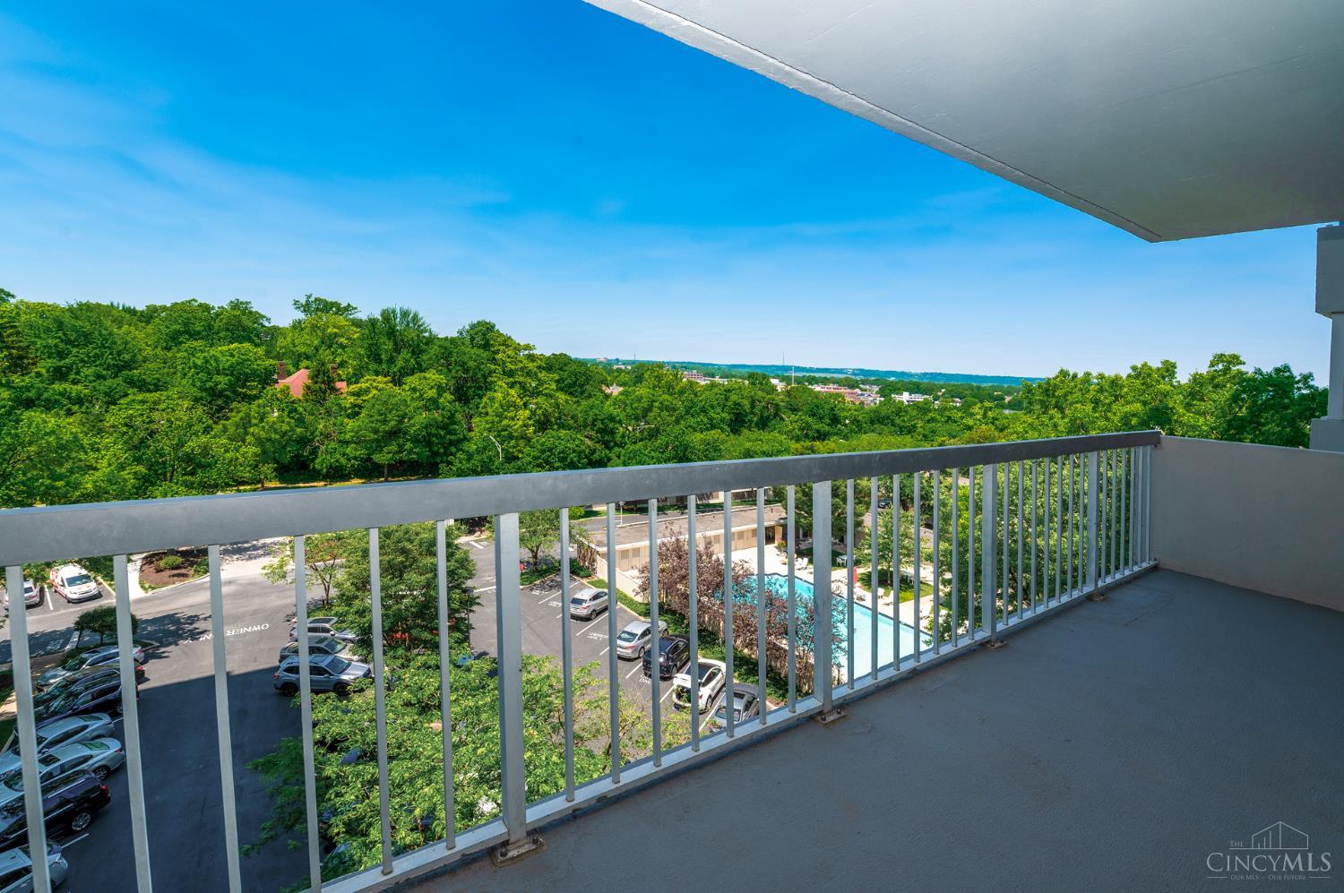2444 Madison Road 708