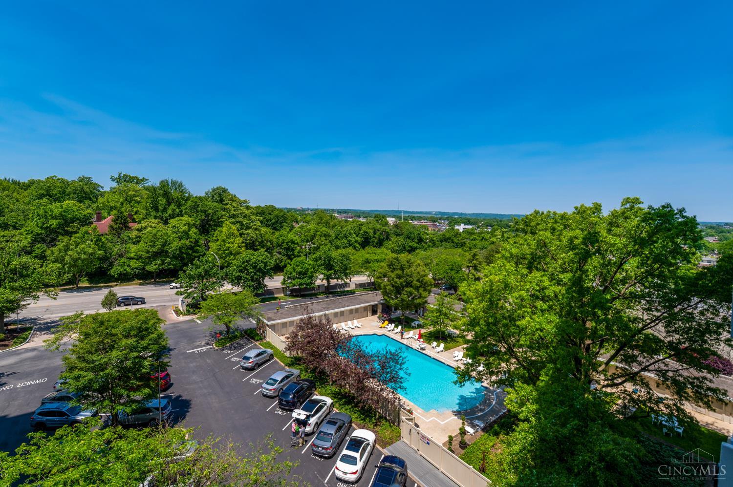 2444 Madison Road 708