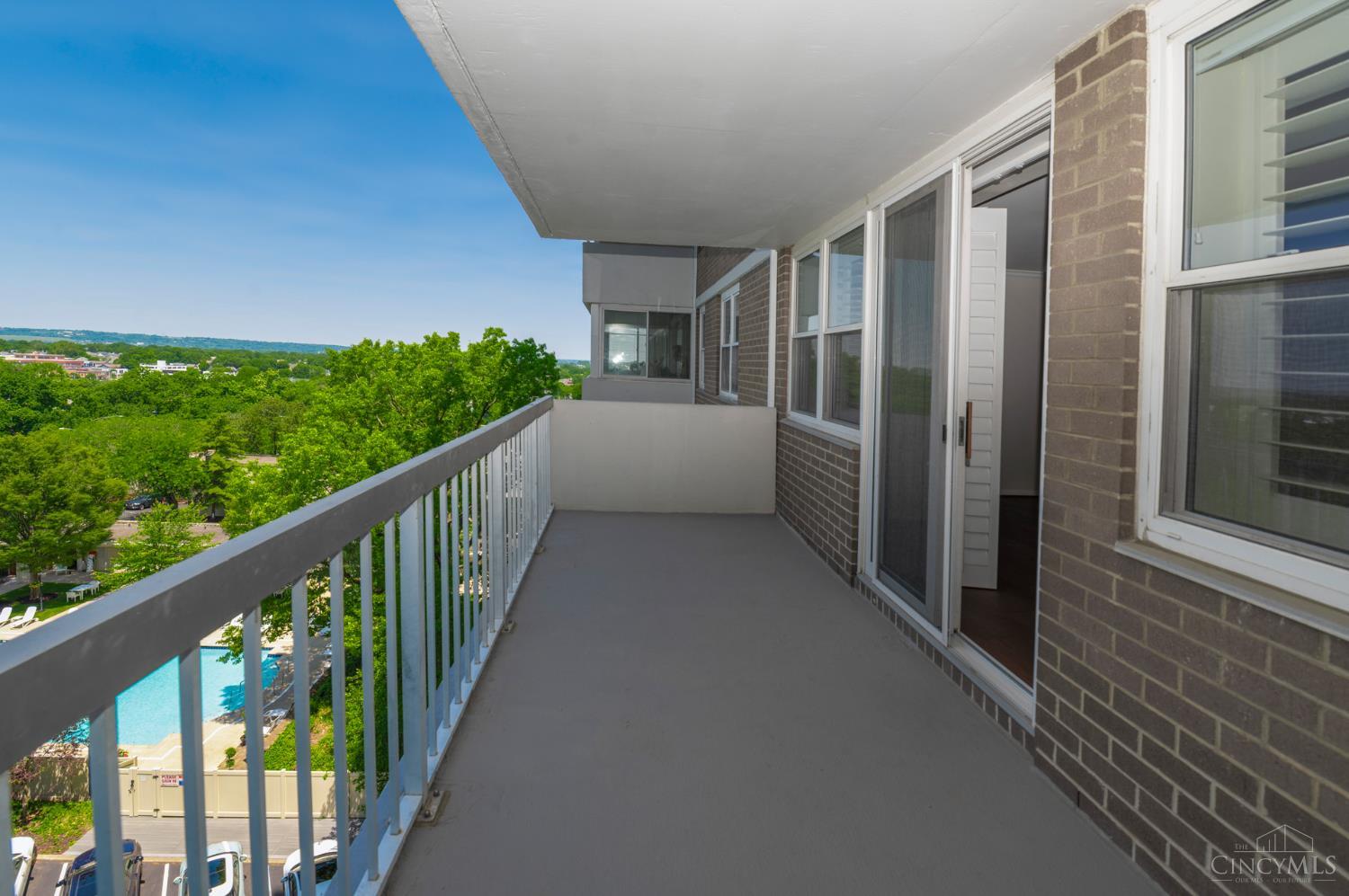 2444 Madison Road 708
