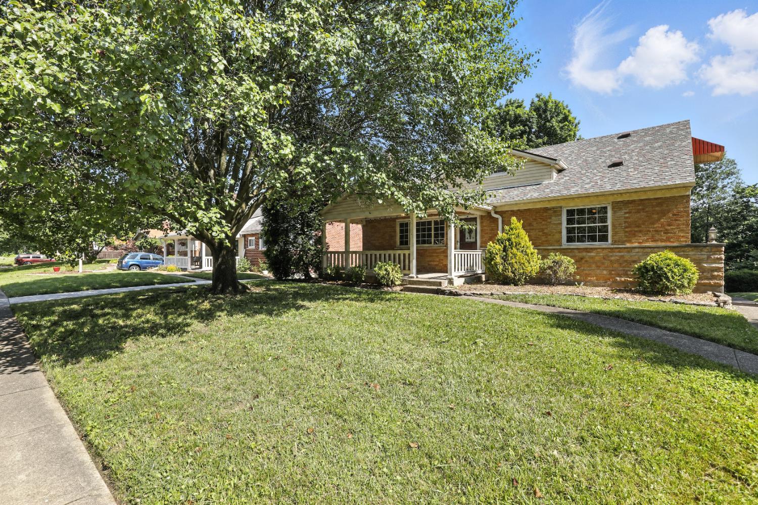 1006 Harbury Drive