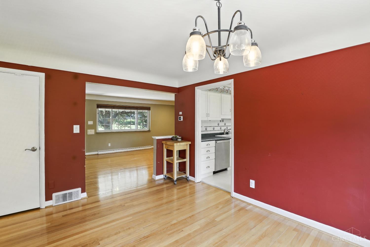 1006 Harbury Drive