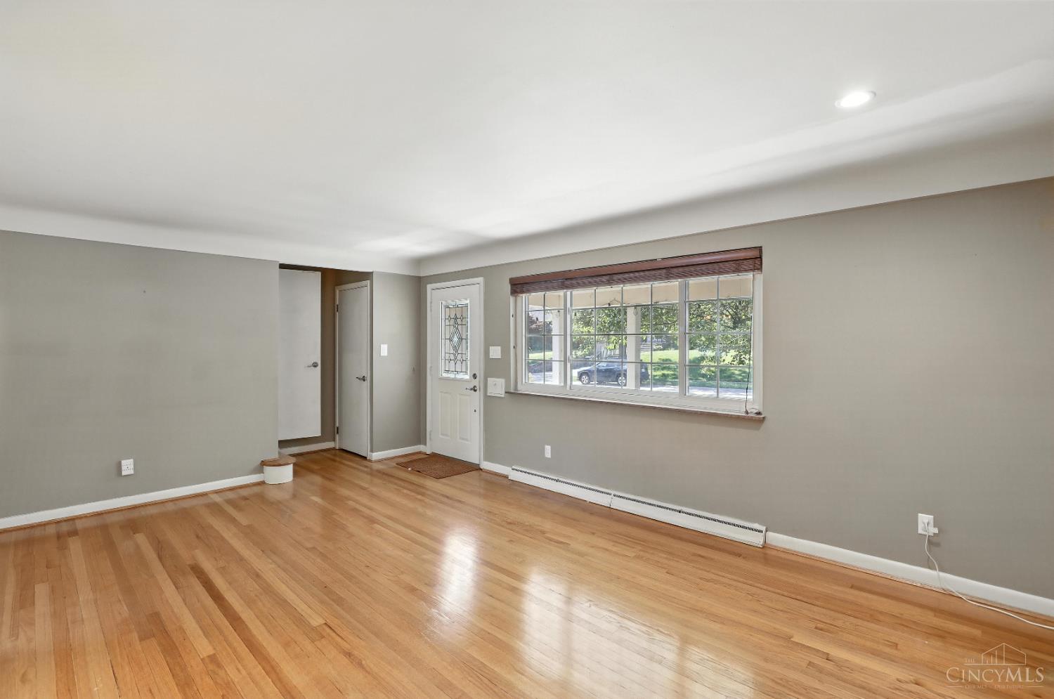 1006 Harbury Drive