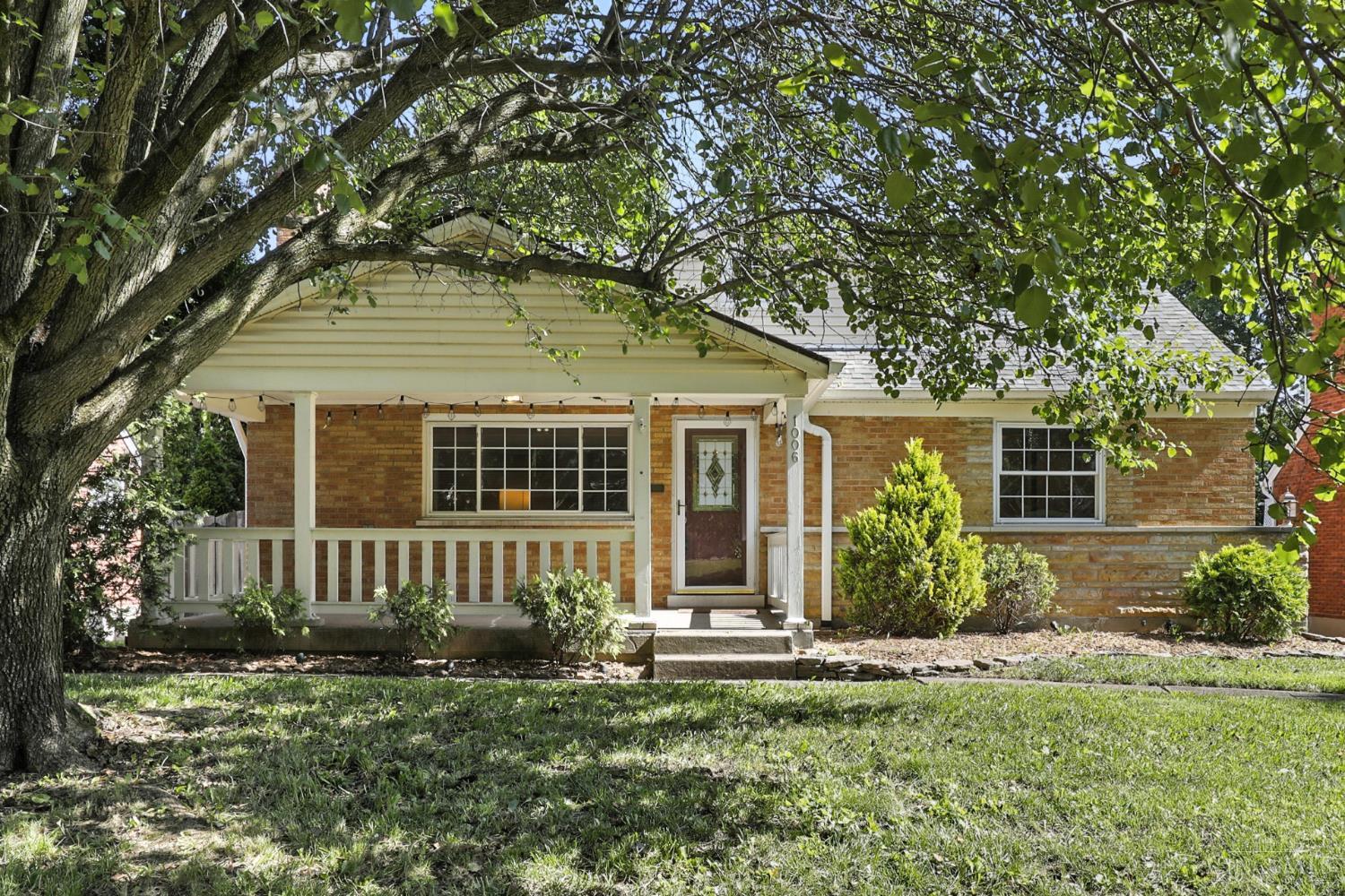 1006 Harbury Drive