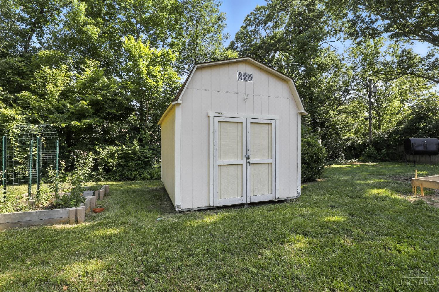 1006 Harbury Drive