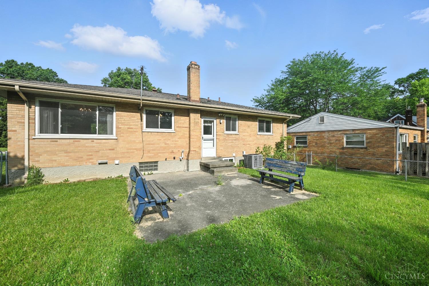 6658 Greentree Drive