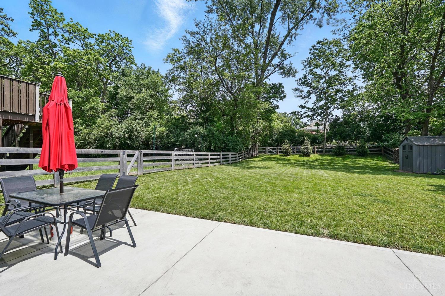 1728 Tiffany Lane