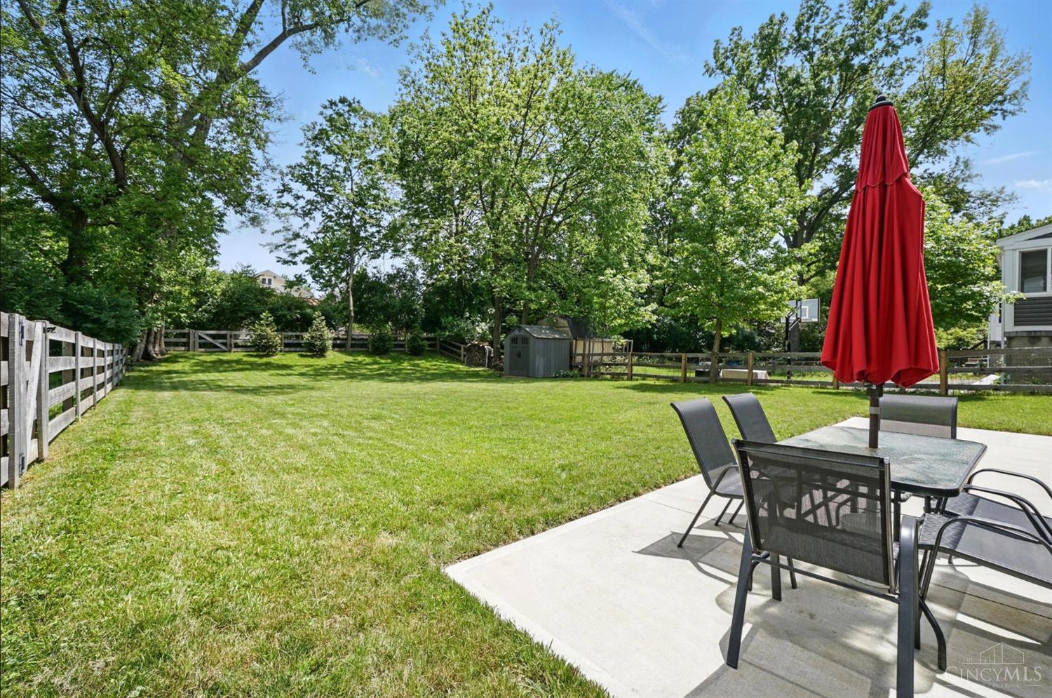 1728 Tiffany Lane
