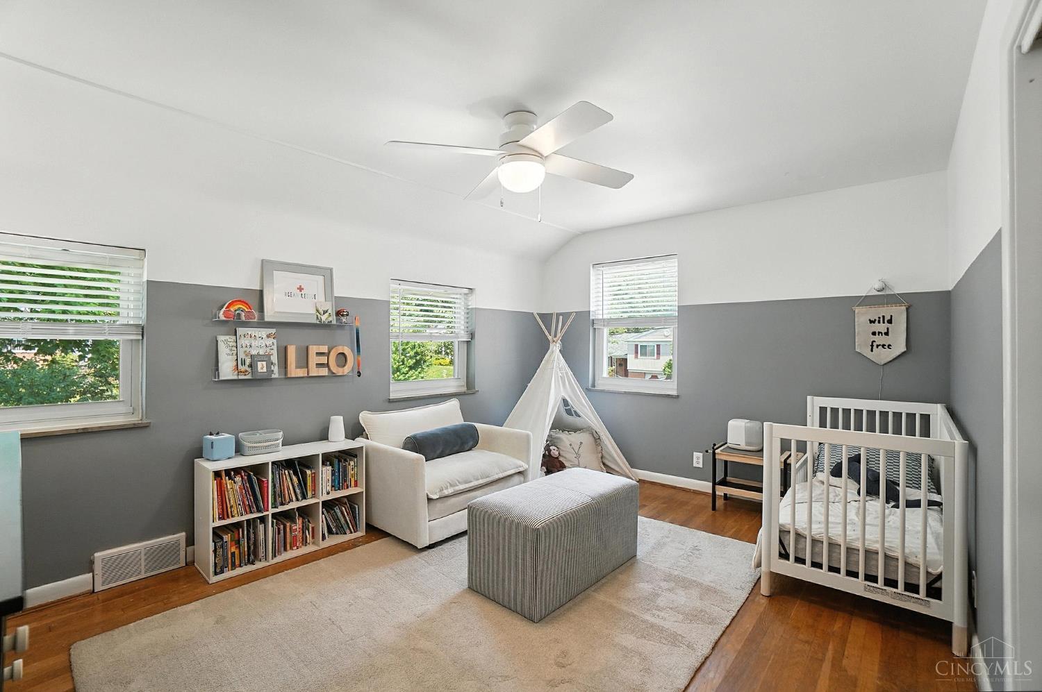 1728 Tiffany Lane