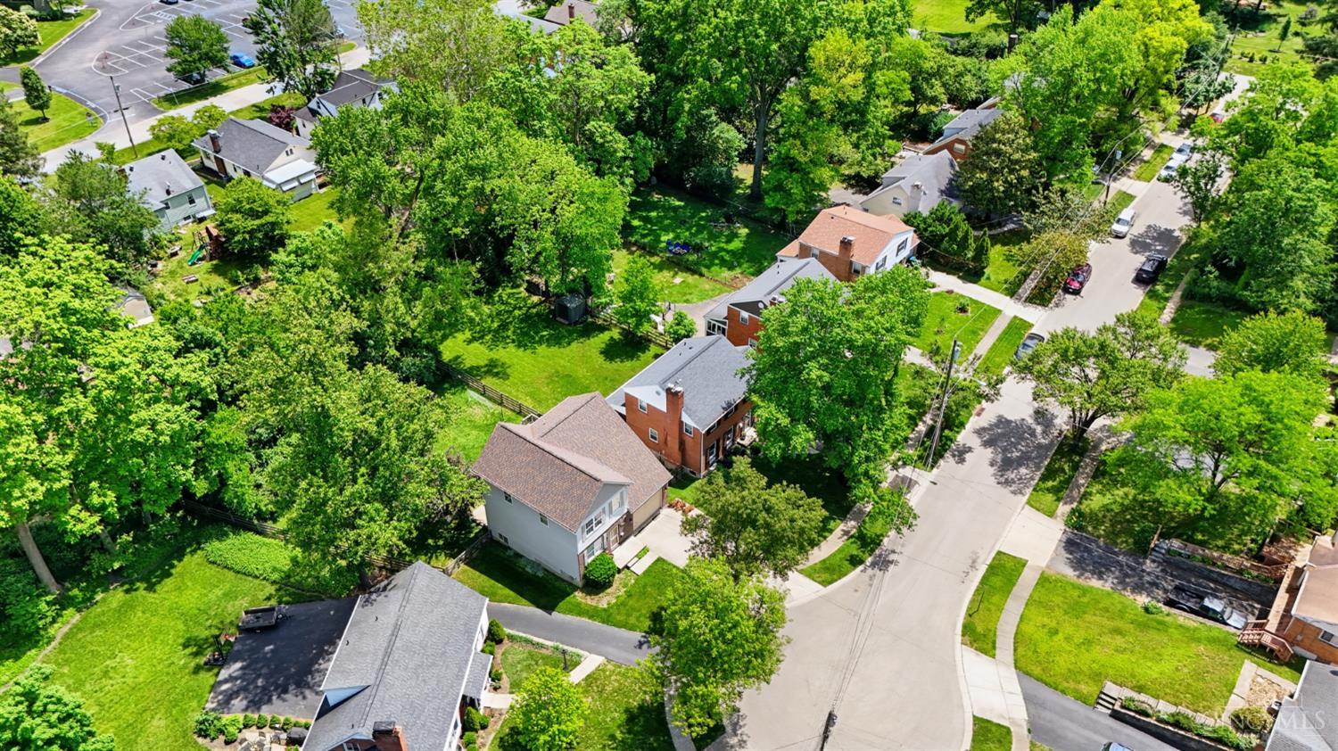 1728 Tiffany Lane