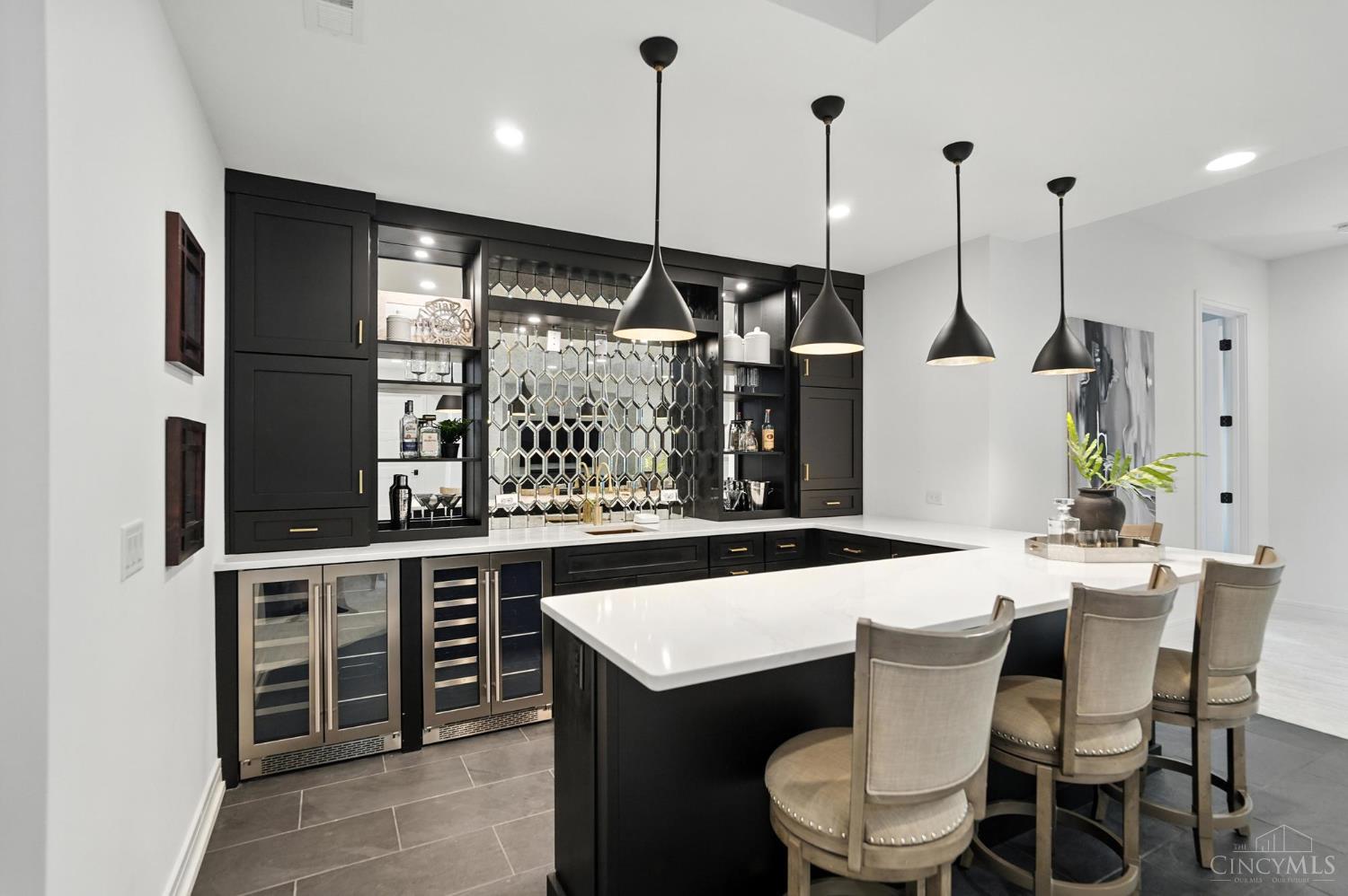 5413 Walnut View Drive
