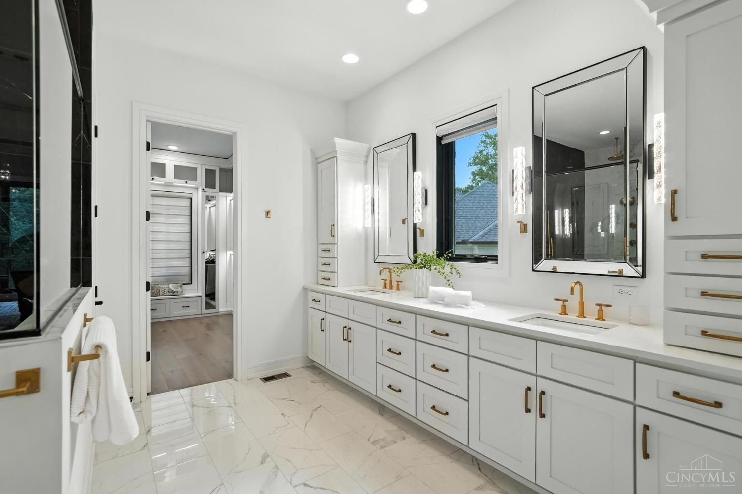 5413 Walnut View Drive