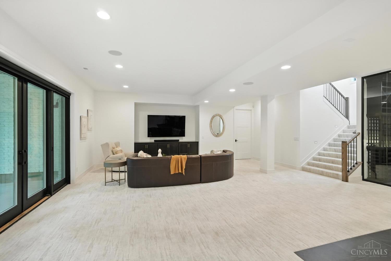 5413 Walnut View Drive