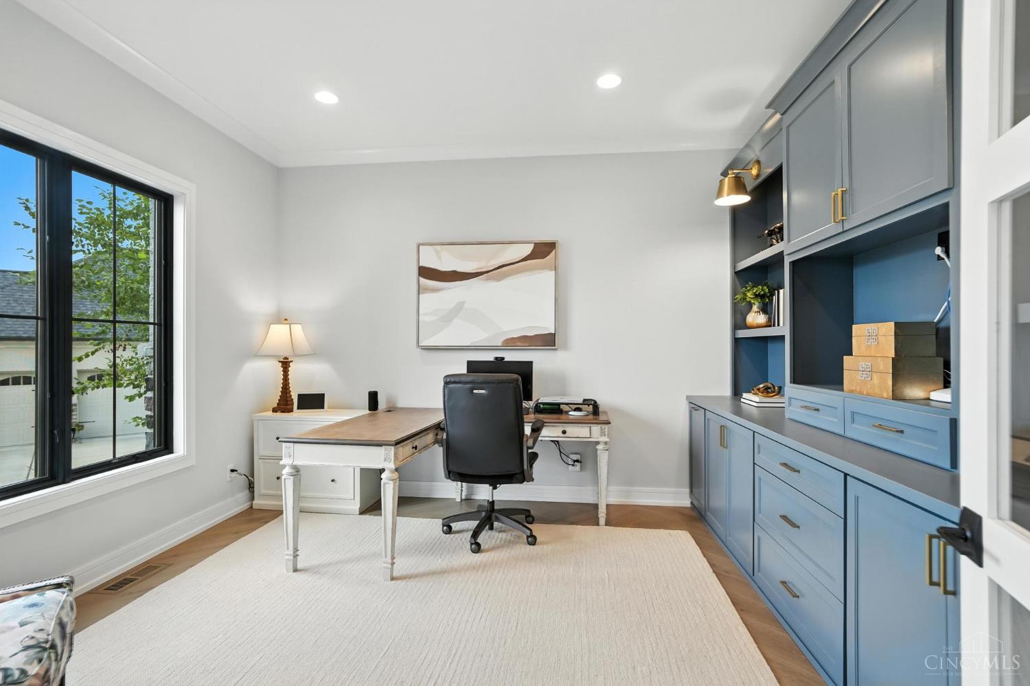 5413 Walnut View Drive