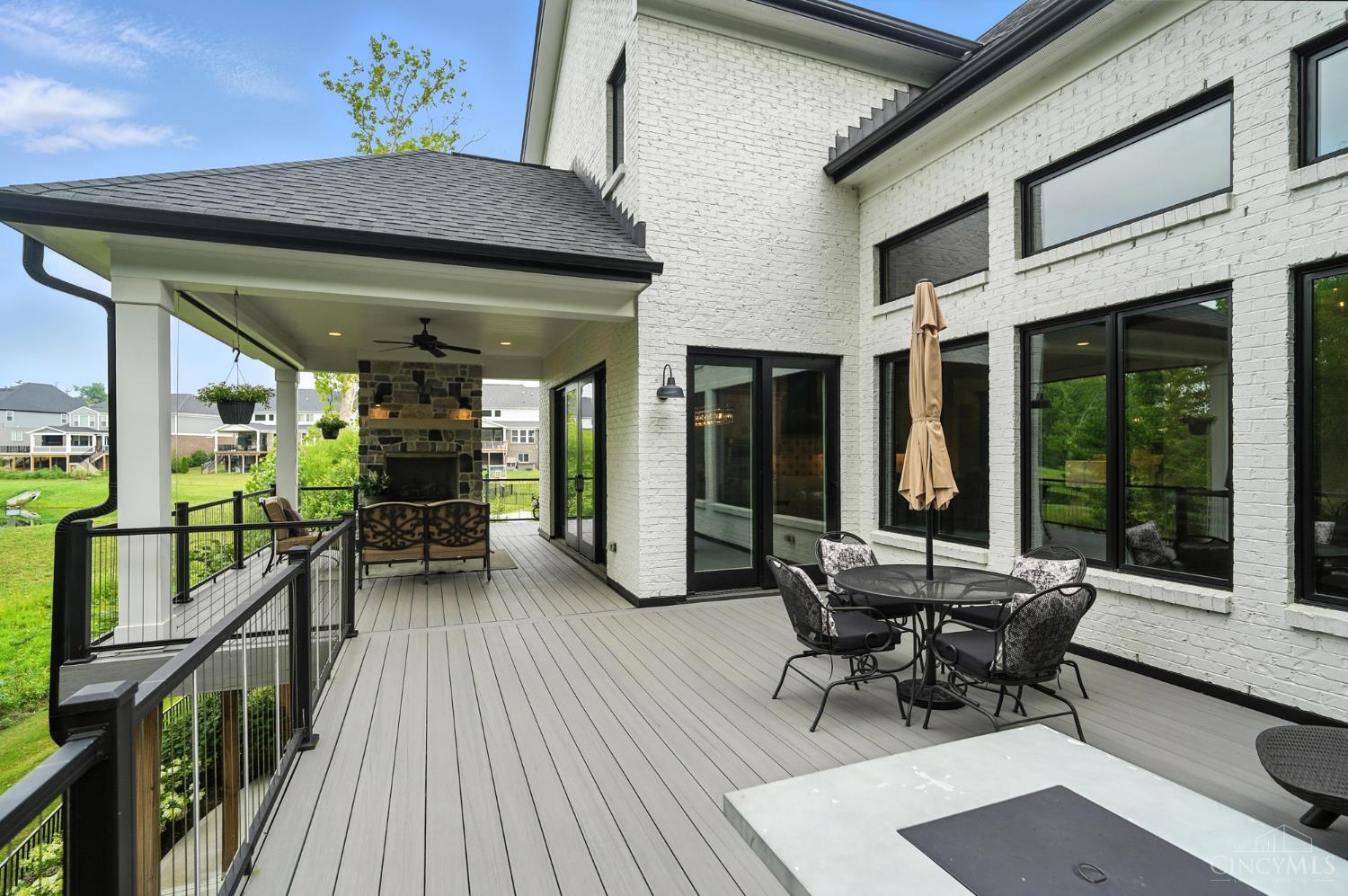 5413 Walnut View Drive