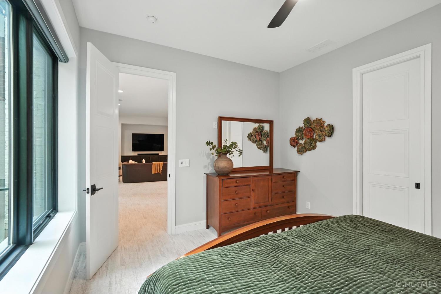 5413 Walnut View Drive