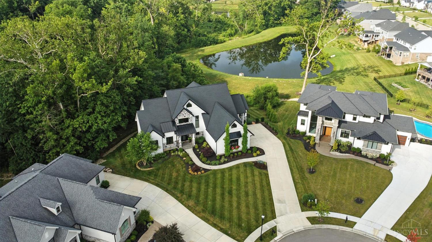 5413 Walnut View Drive