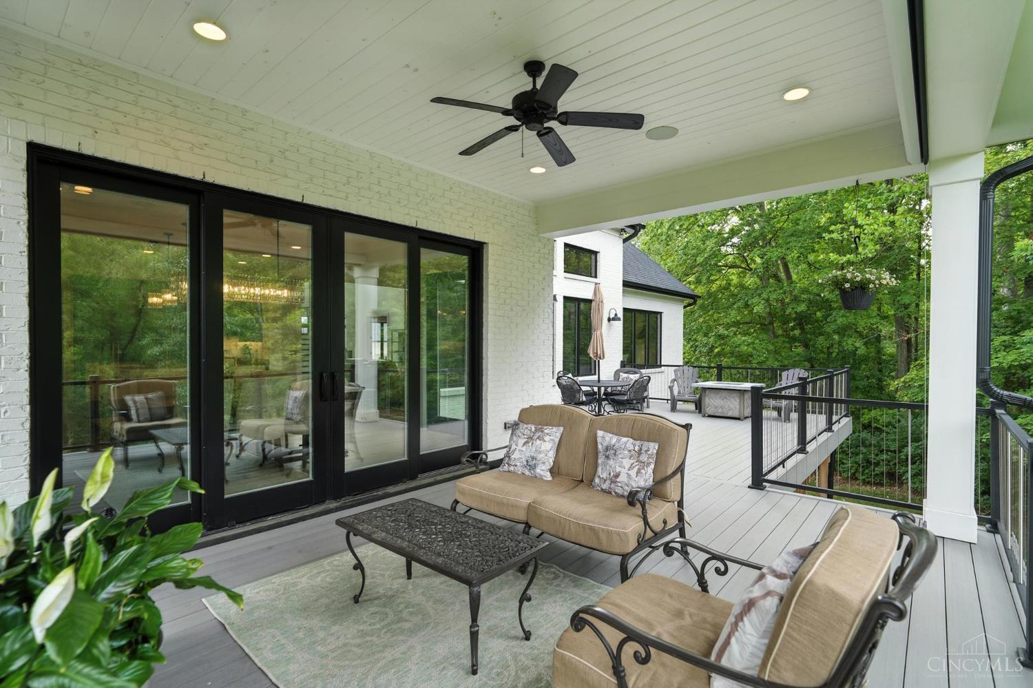 5413 Walnut View Drive