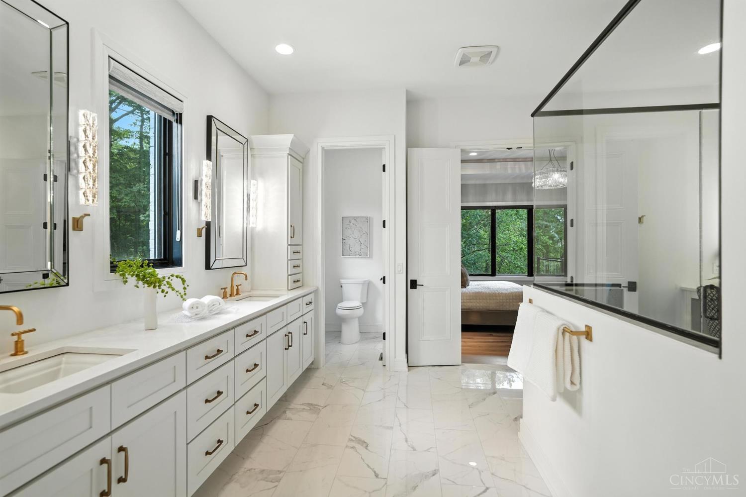 5413 Walnut View Drive