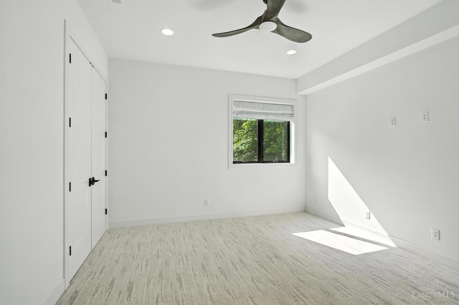 5413 Walnut View Drive