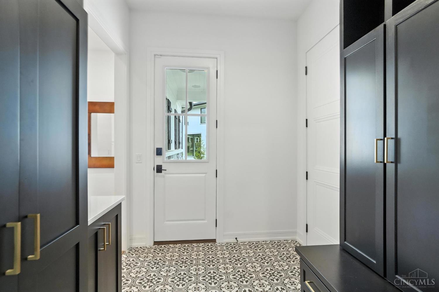 5413 Walnut View Drive