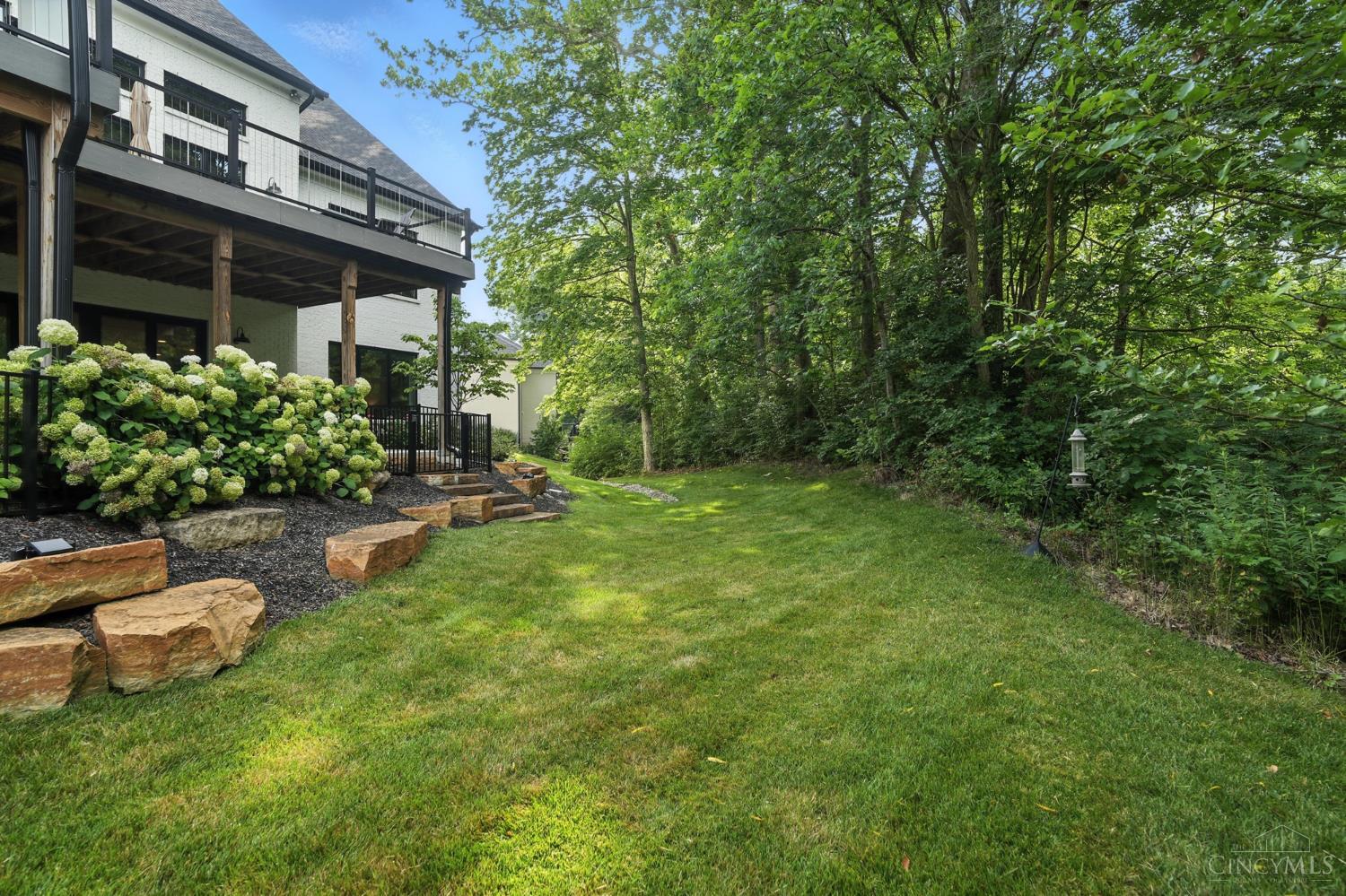5413 Walnut View Drive
