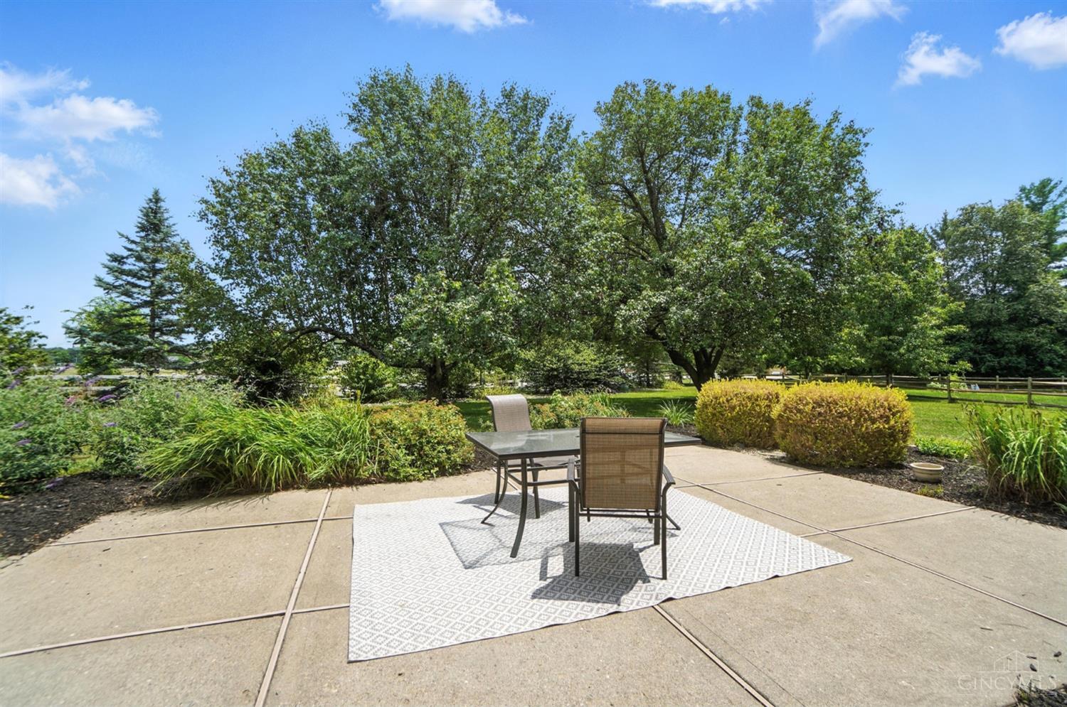 8550 Pondridge Drive