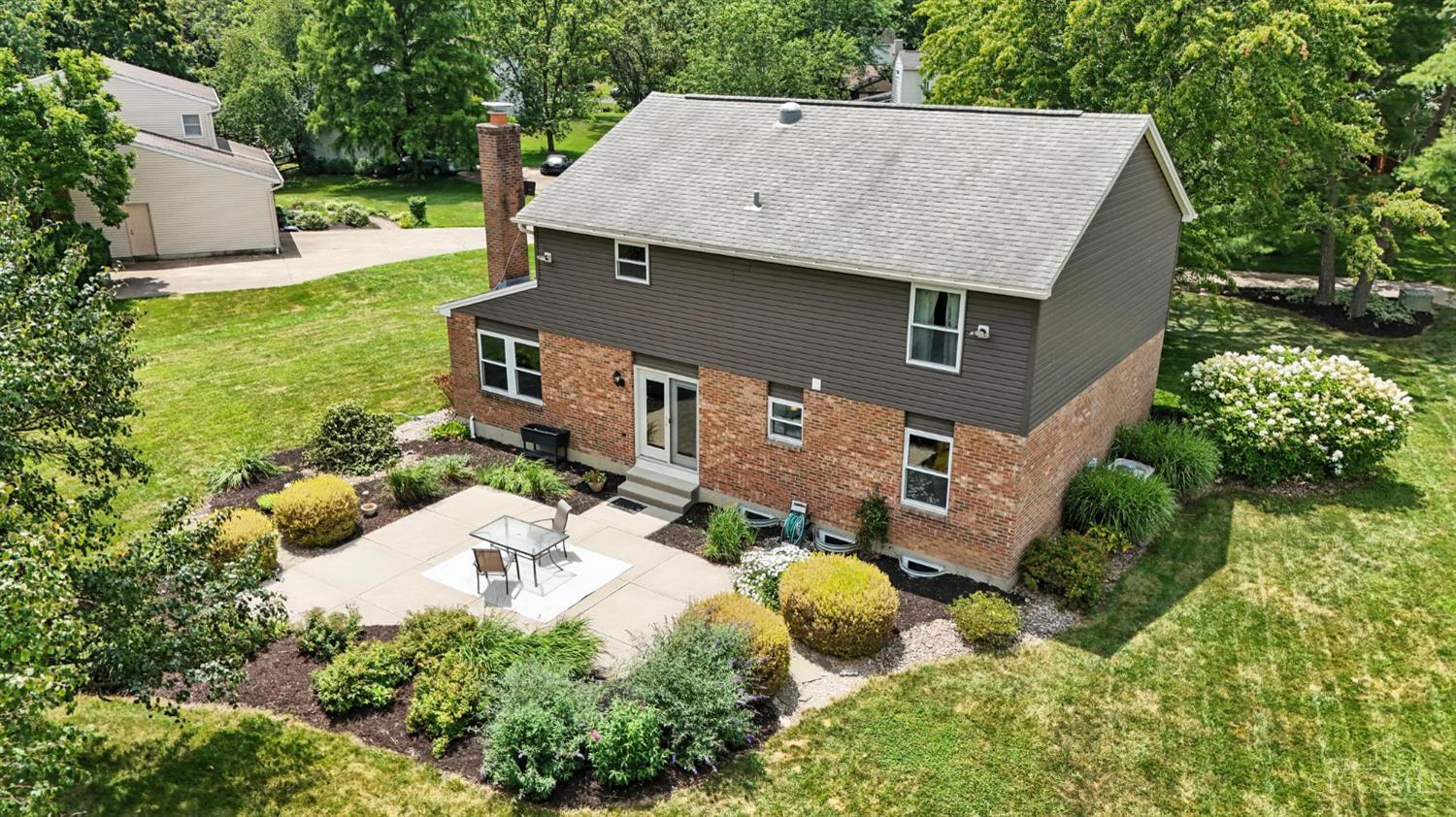 8550 Pondridge Drive