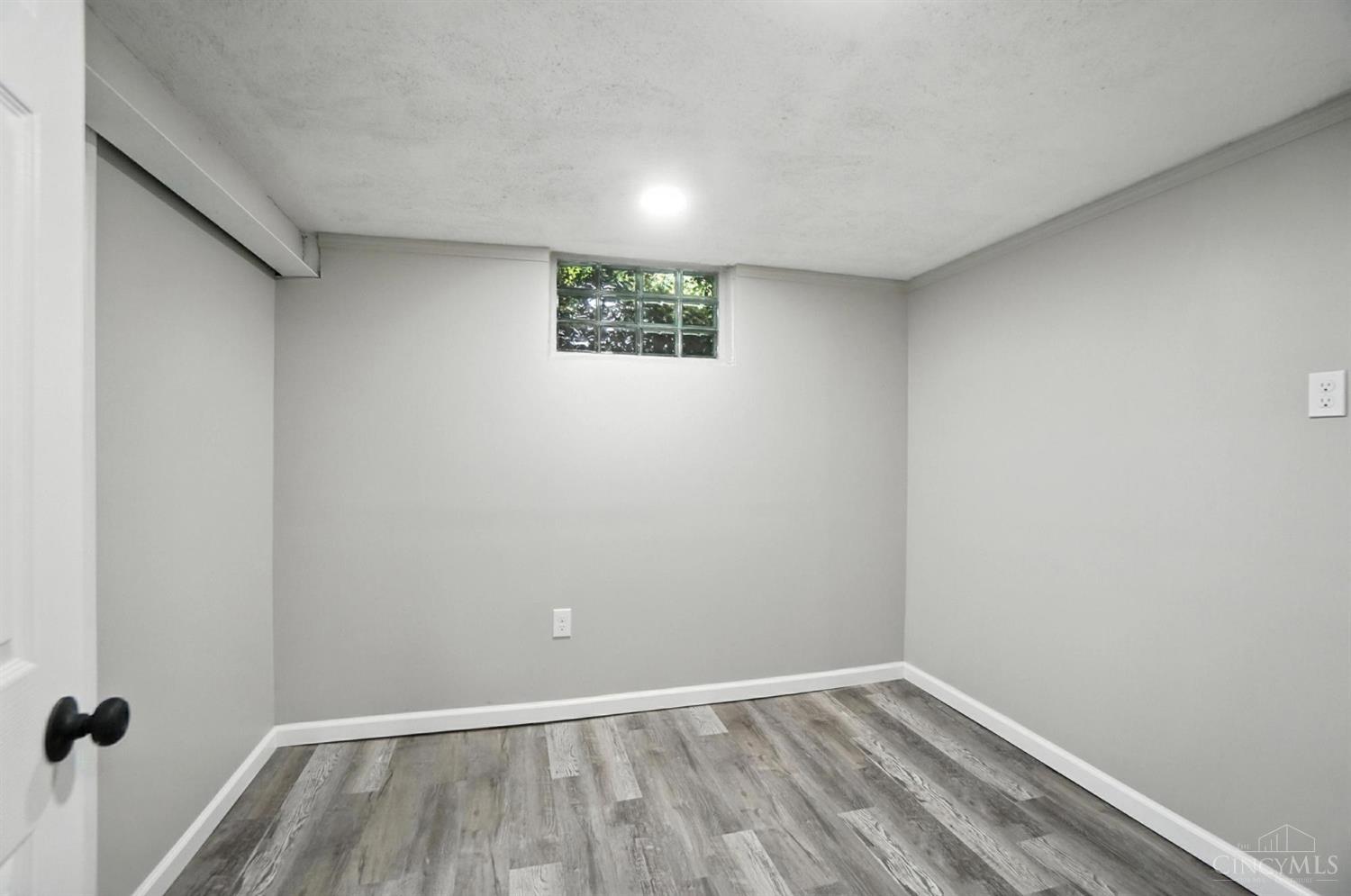 1419 Wolfangel Road