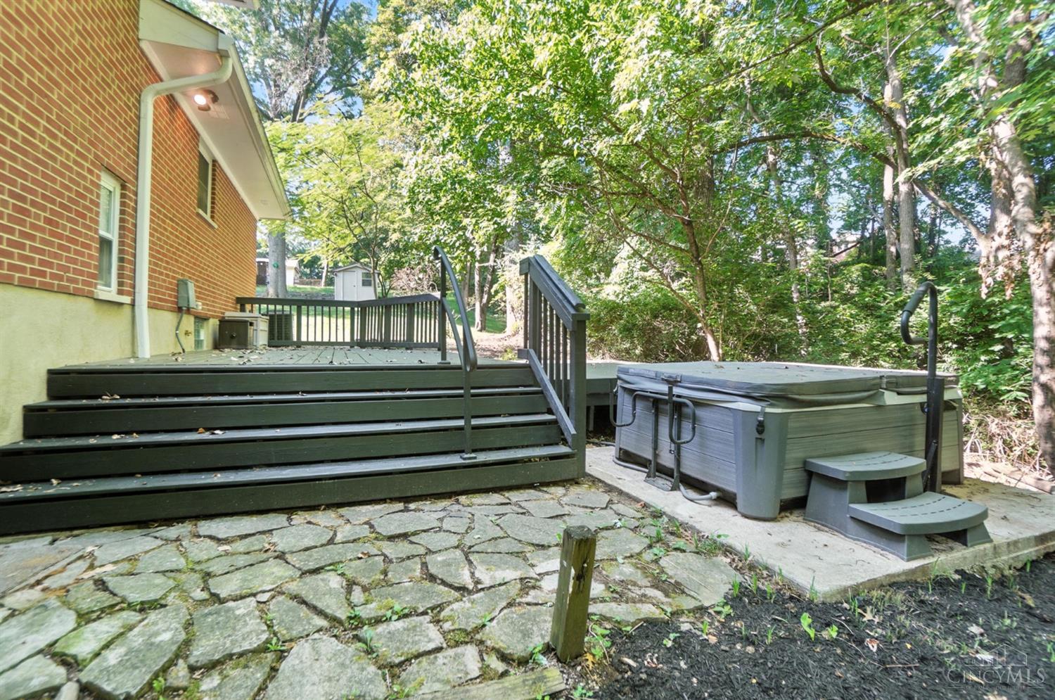 1419 Wolfangel Road