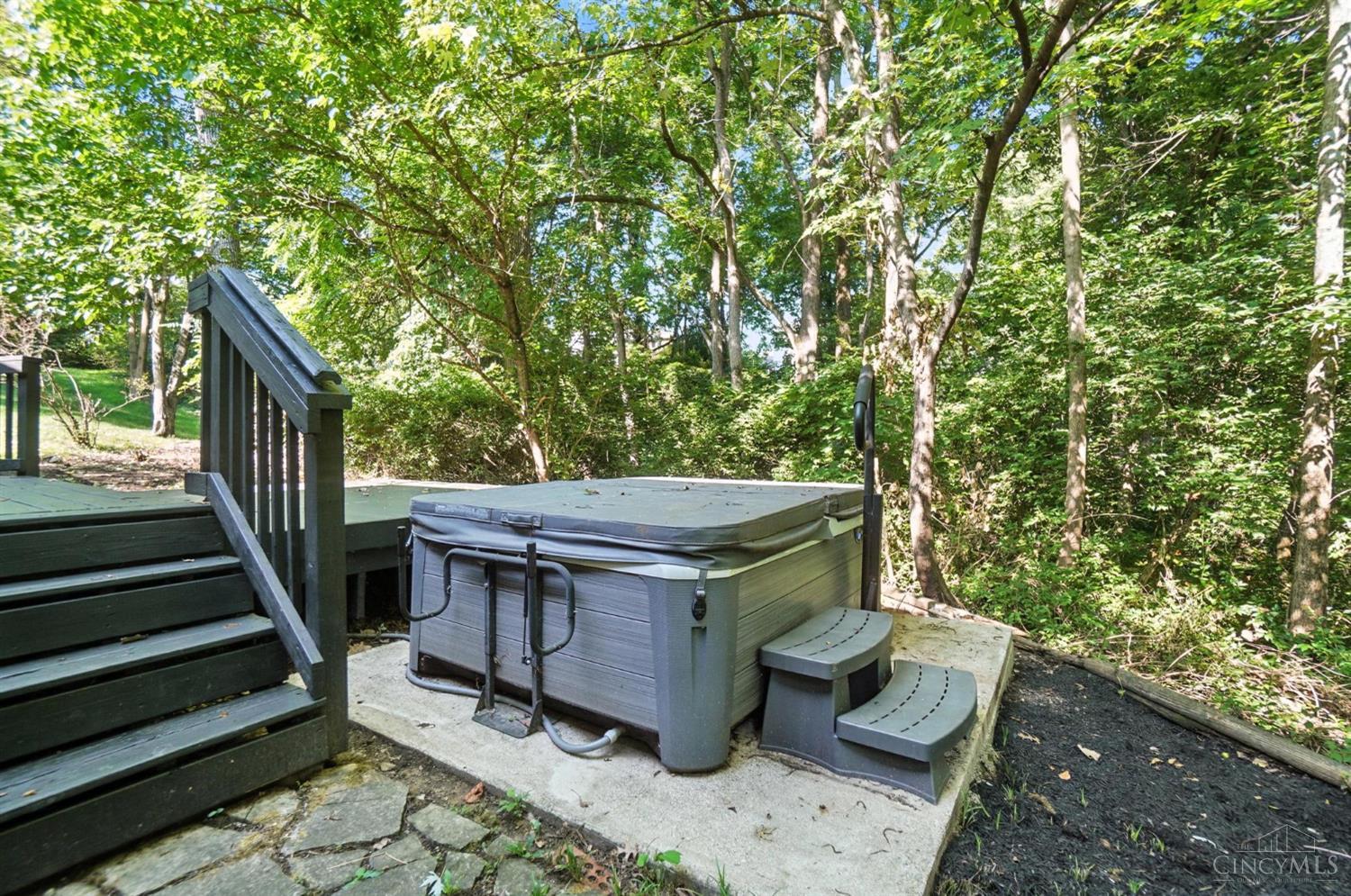 1419 Wolfangel Road