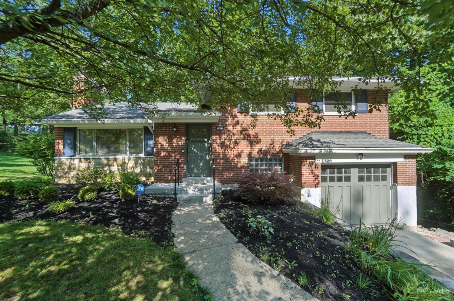 1419 Wolfangel Road