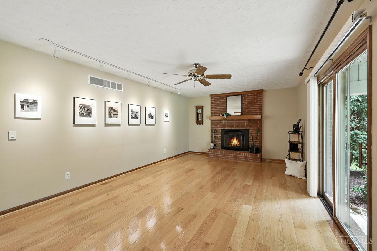 7603 Live Oak Drive