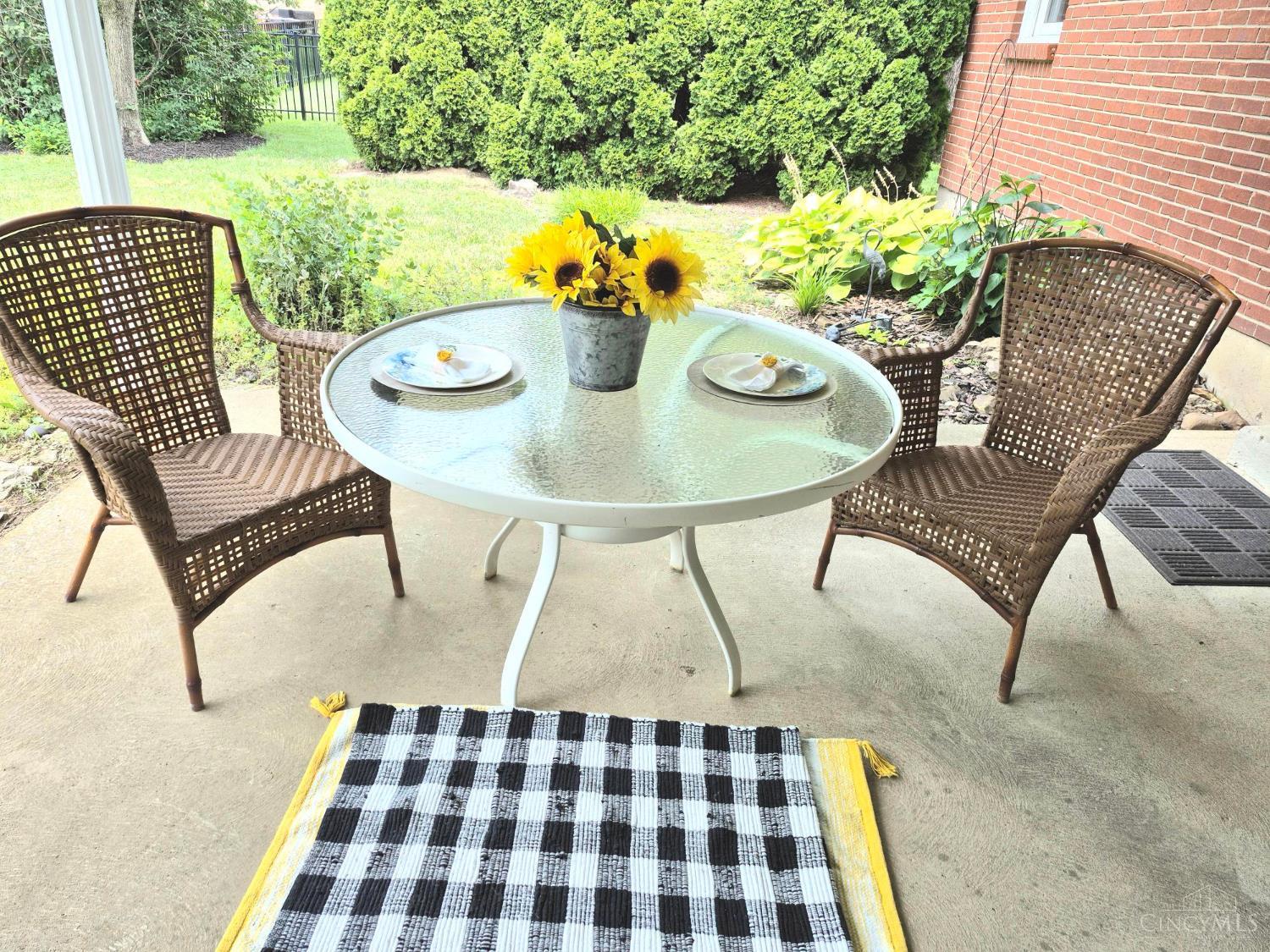 7603 Live Oak Drive