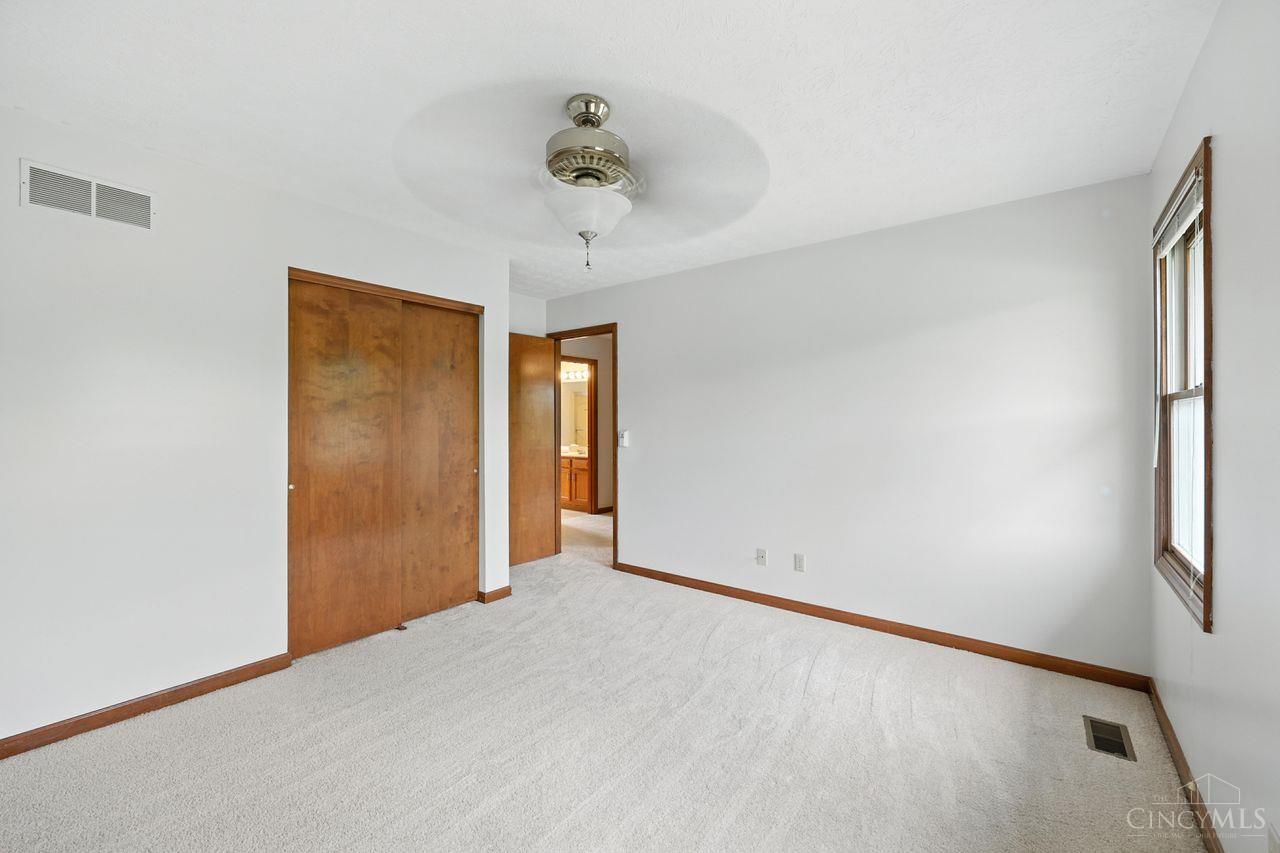7603 Live Oak Drive