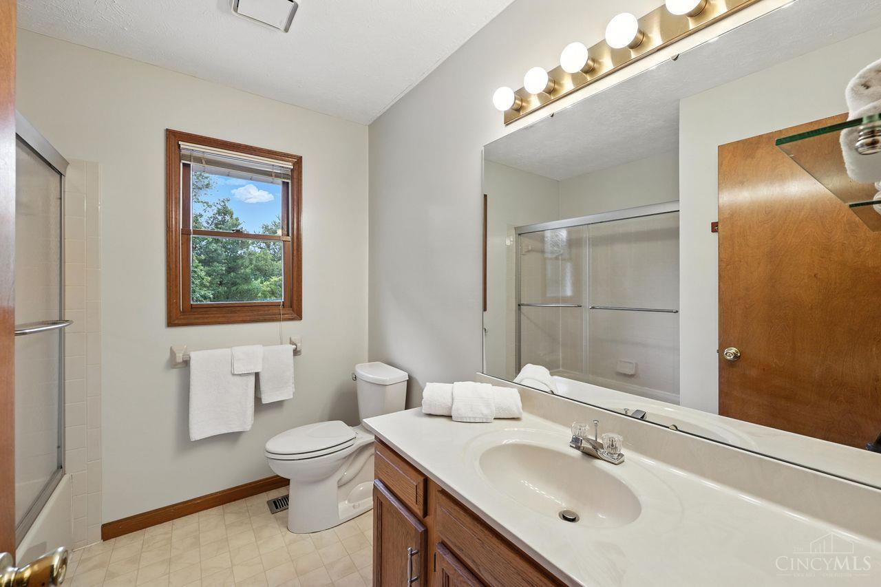 7603 Live Oak Drive