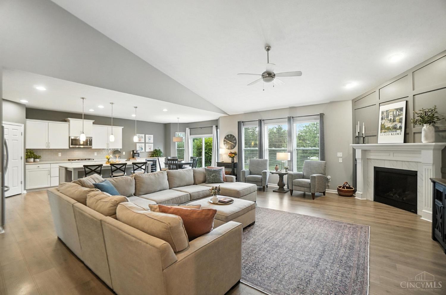 1295 Clemente Court
