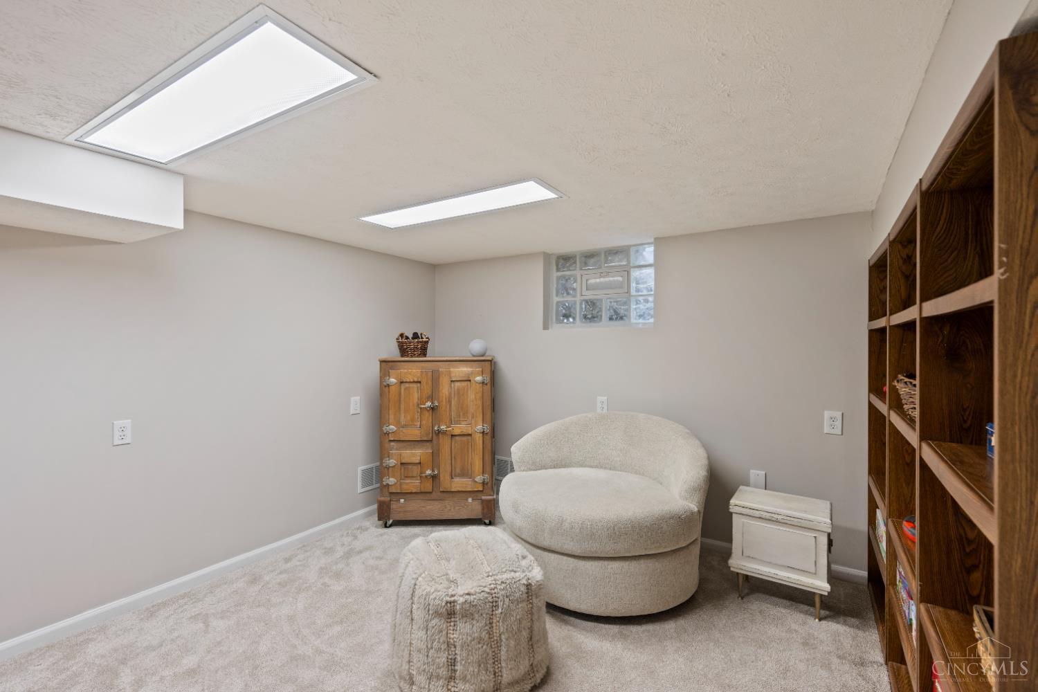 9639 Delray Drive