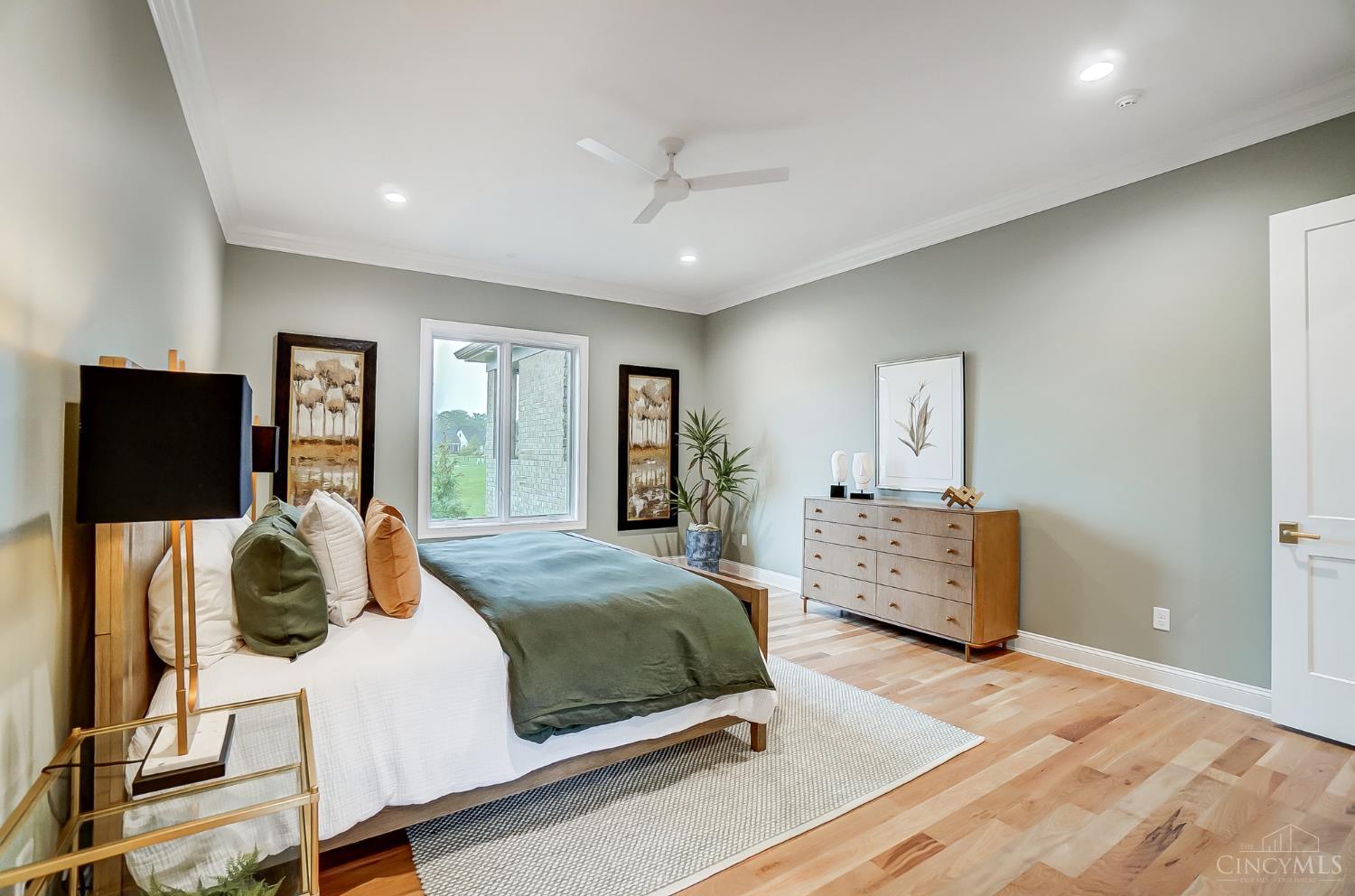10 Priya Place