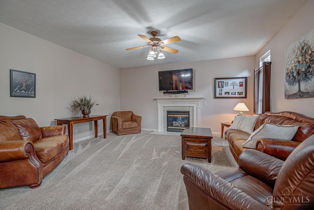 5414 Jamies Oak Court