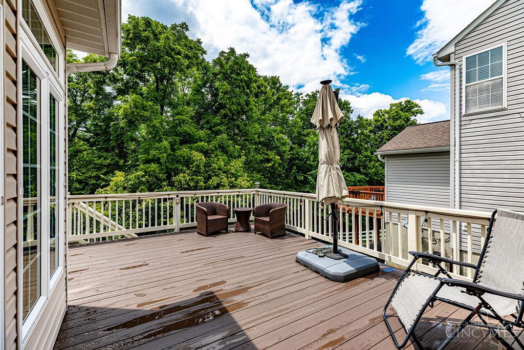5414 Jamies Oak Court