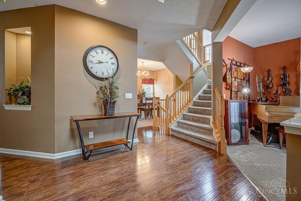 5414 Jamies Oak Court
