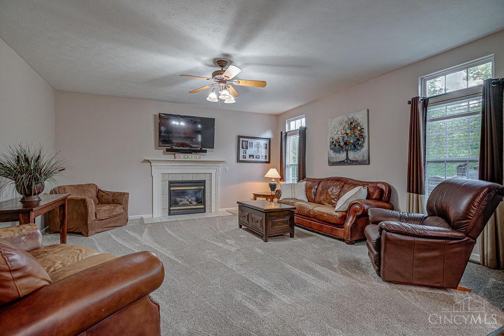 5414 Jamies Oak Court