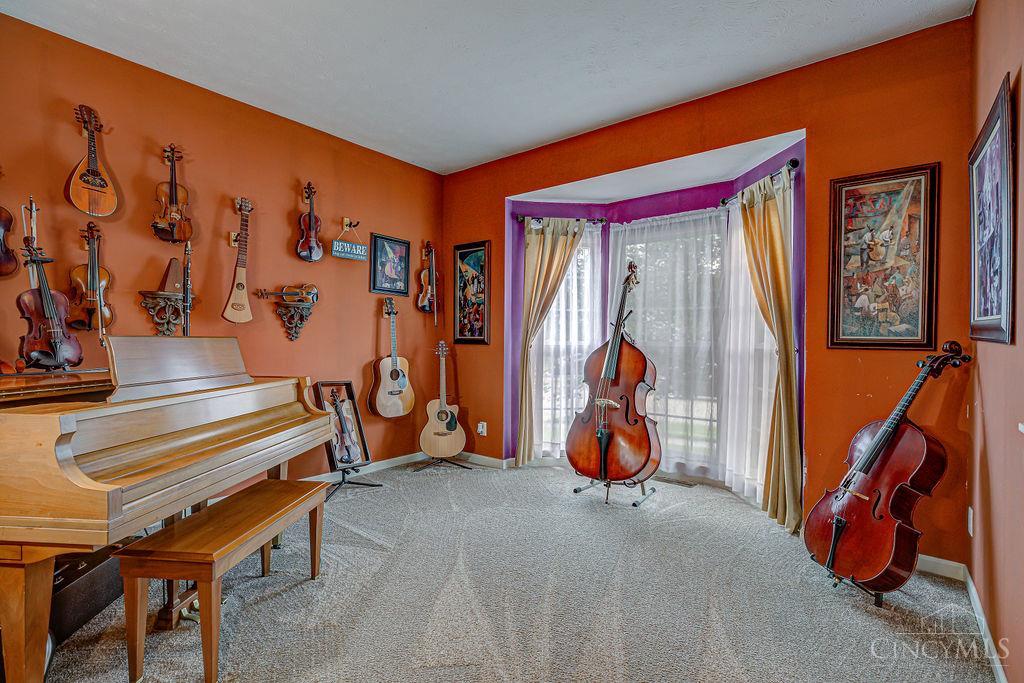 5414 Jamies Oak Court
