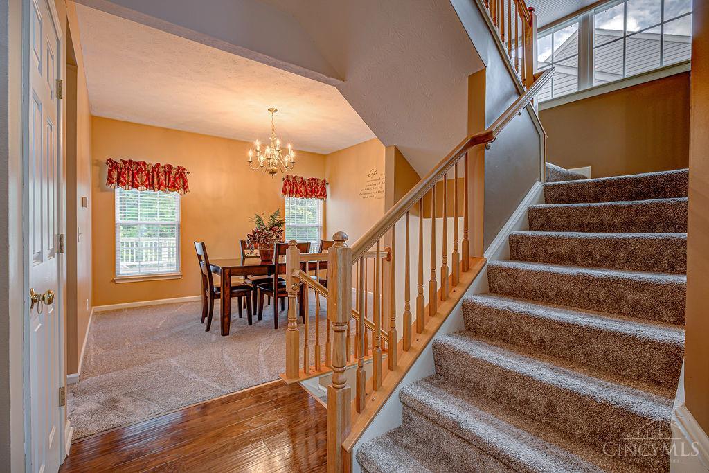5414 Jamies Oak Court