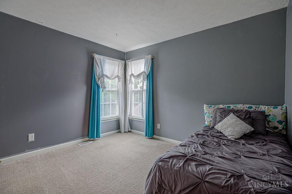 5414 Jamies Oak Court