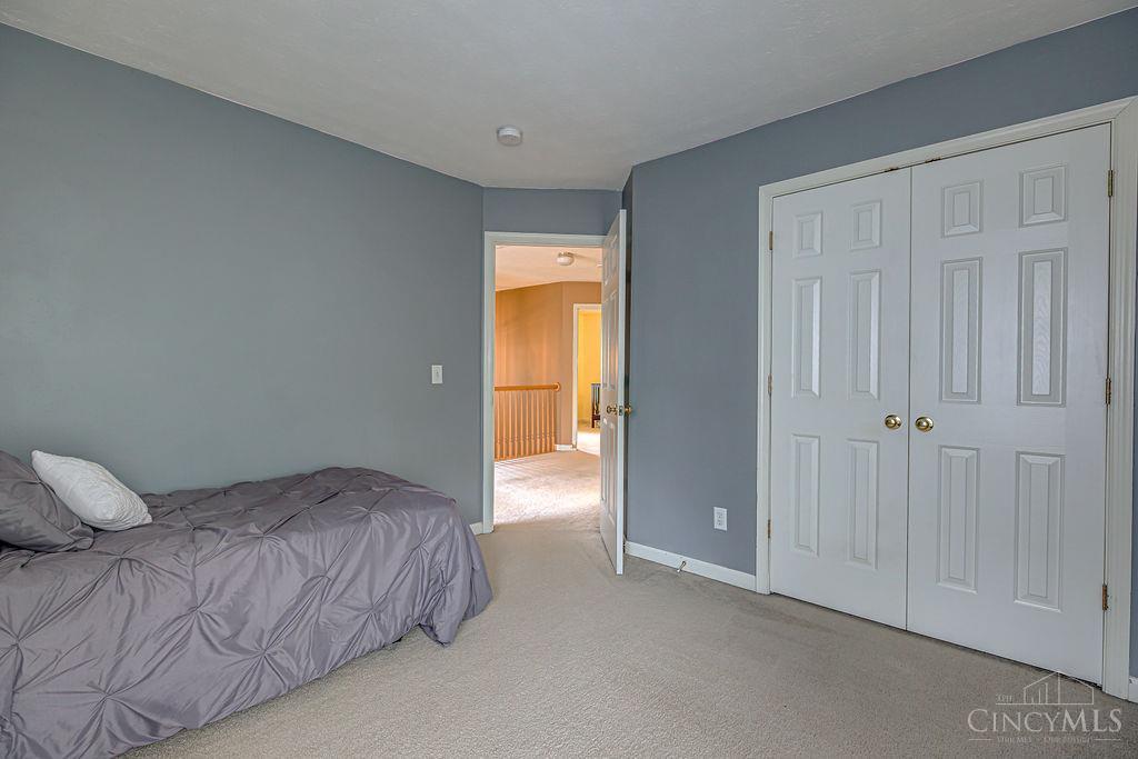 5414 Jamies Oak Court