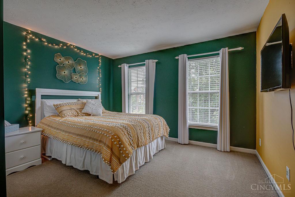 5414 Jamies Oak Court